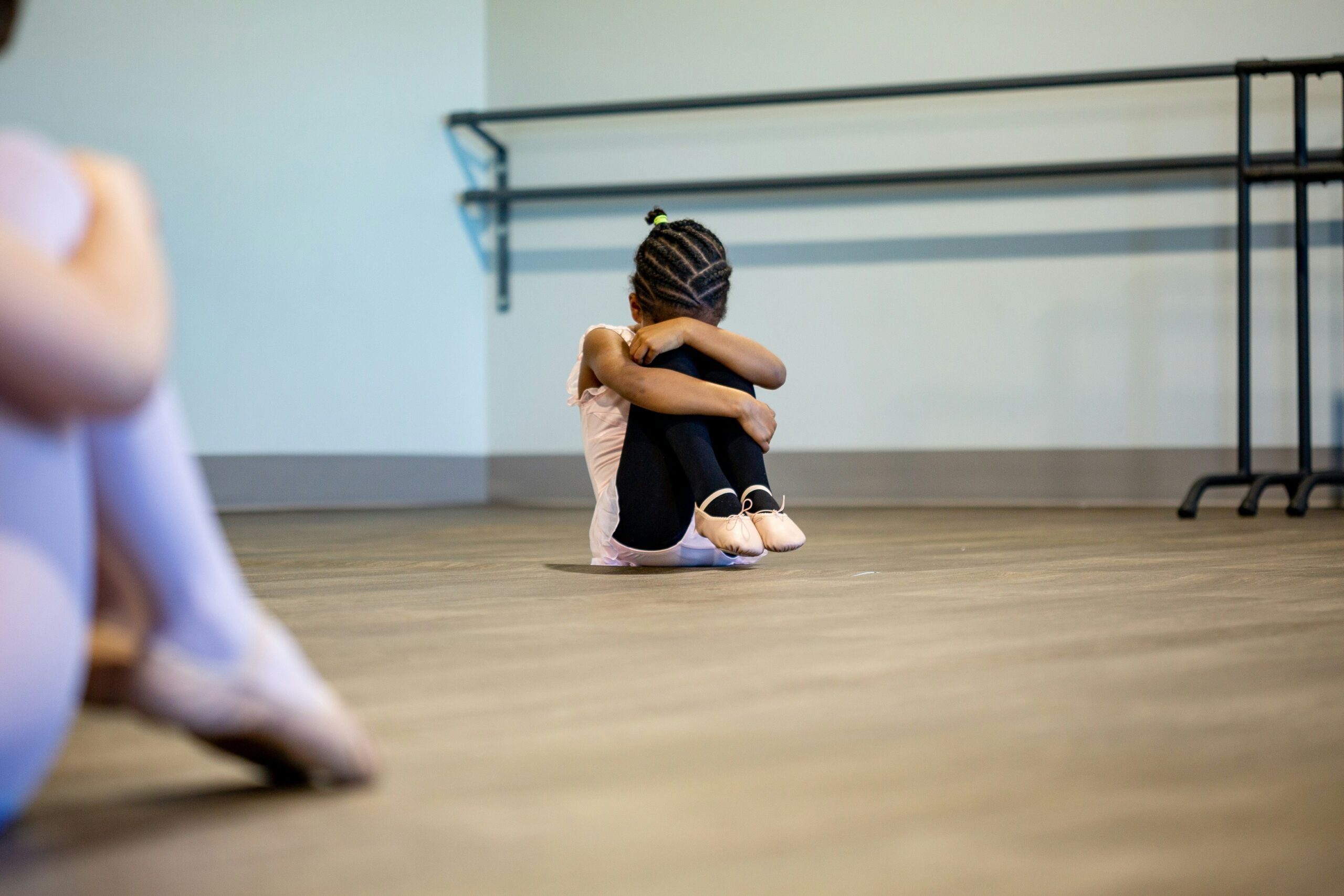 little girl at ballet practice